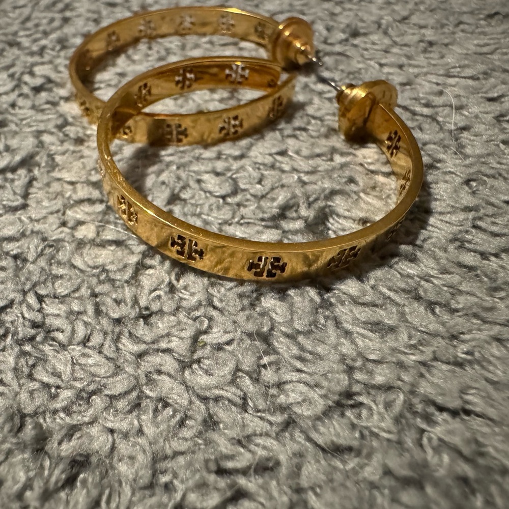 Tory Burch Gold-Tone Cutout Logo Hoop Earrings